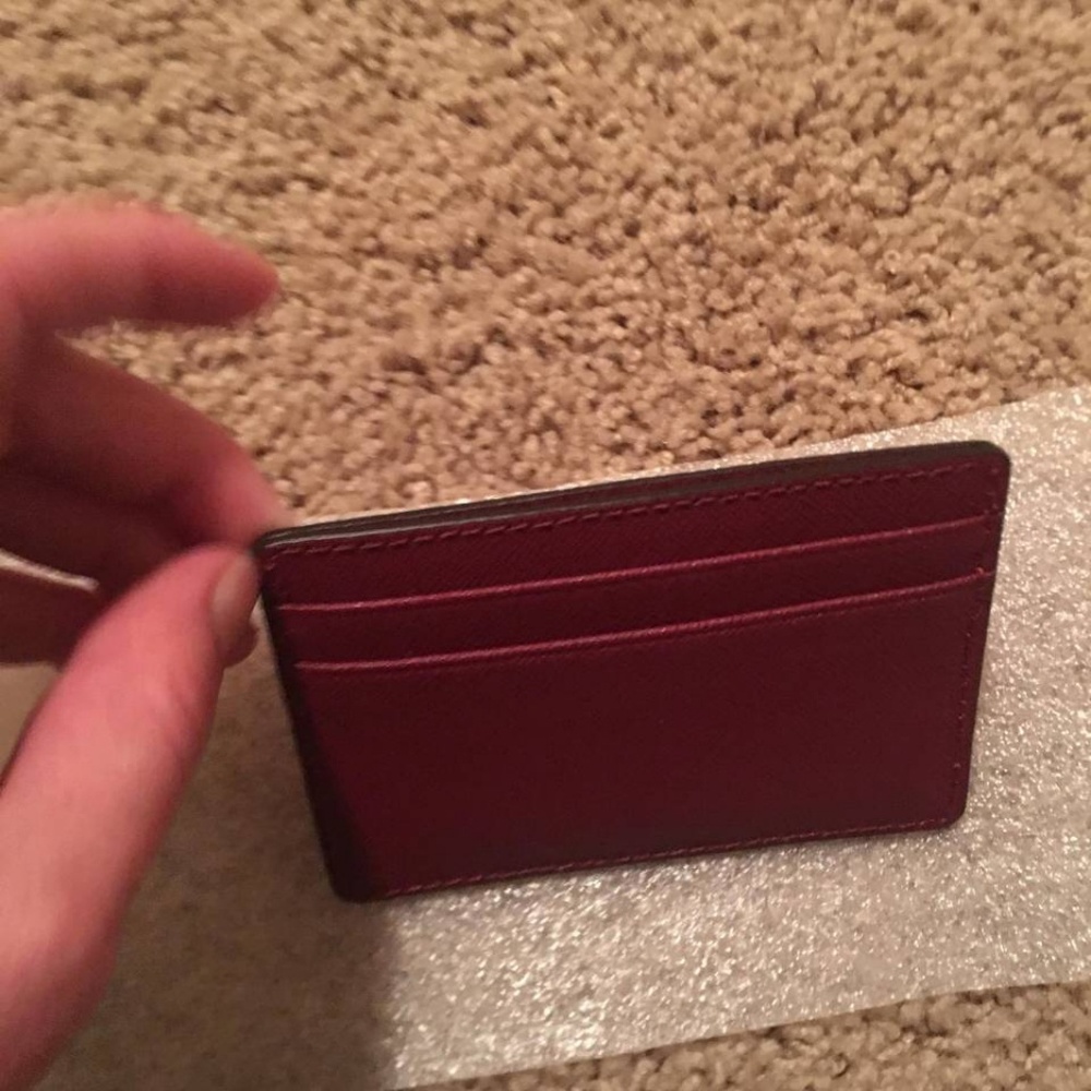 Michael Kors Jet Set Travel Saffiano Leather Card - Picture 4 of 6